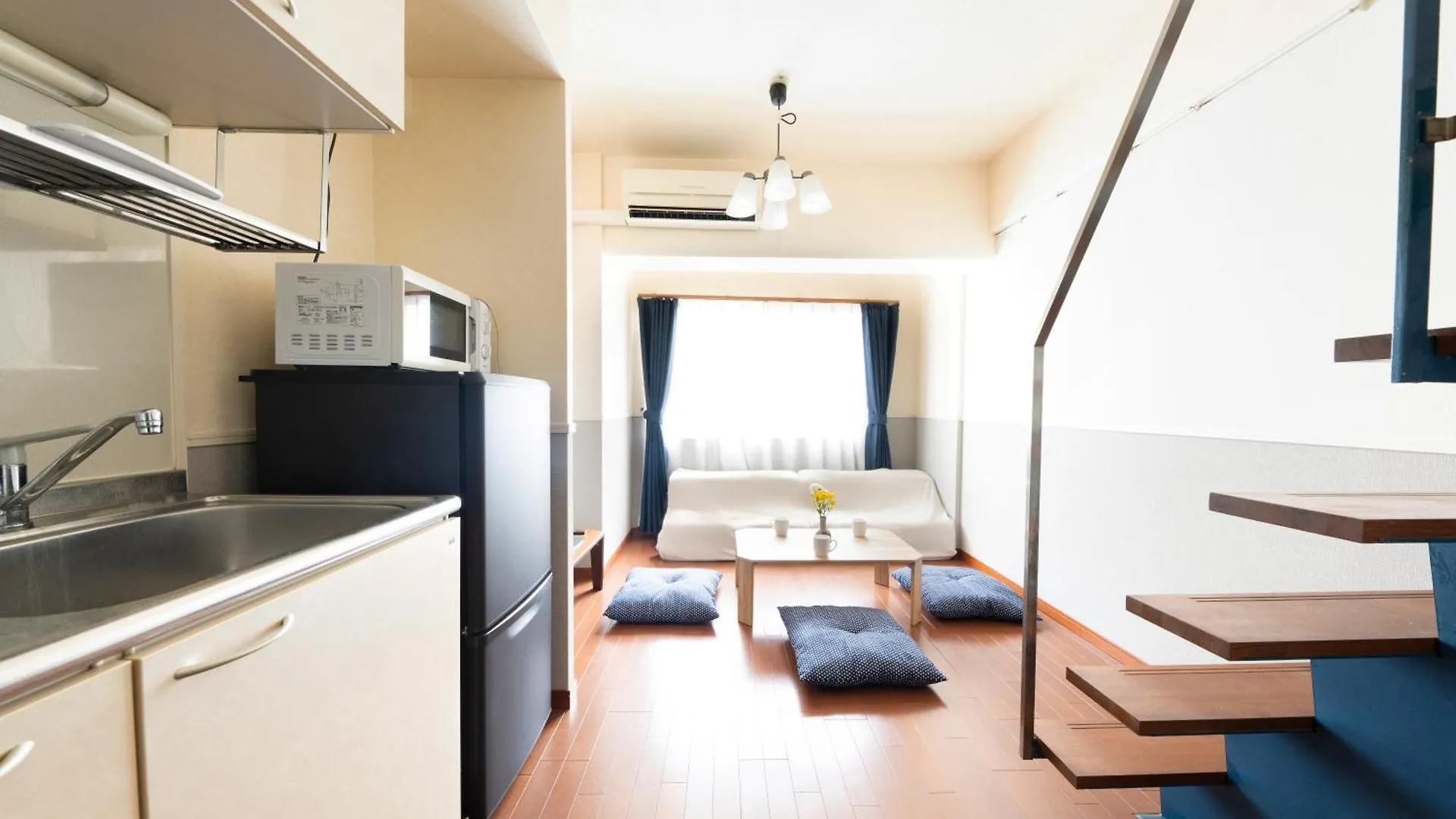 Hotel Rubic Two Osaka 0*,  Japonia